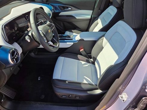 New 2026 Chevrolet Equinox EV LT w/ Convenience Package II image 6