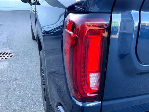 Used 2023 GMC Sierra 1500 Denali w/ Denali Reserve Package AWD/4WD image 25