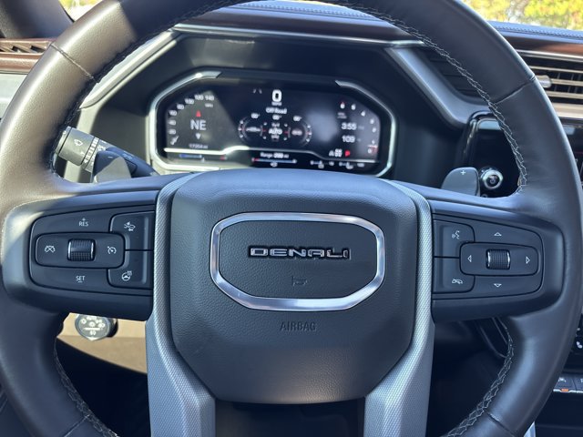 Used 2023 GMC Sierra 1500 Denali w/ Denali Reserve Package AWD/4WD image 31