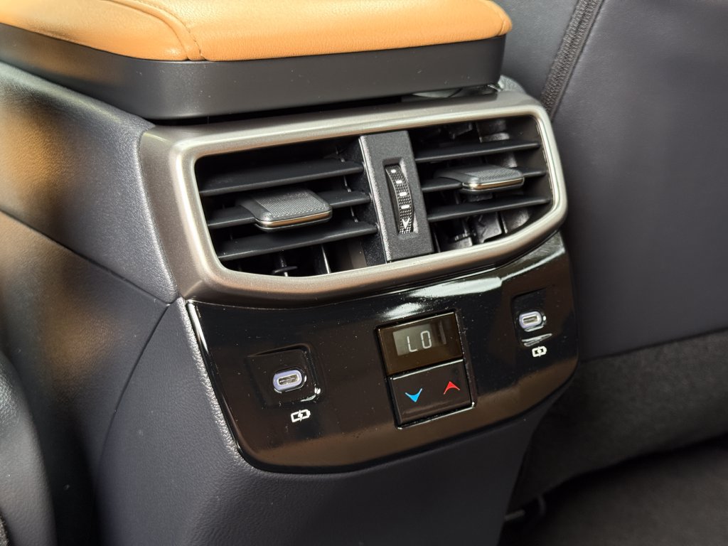 Certified 2026 Lexus RX 350 Premium w/ Accessory Package (Z1) FWD image 19