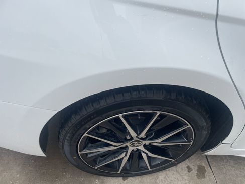 Used 2024 Toyota Camry SE w/ Cold Weather Package AWD/4WD image 8