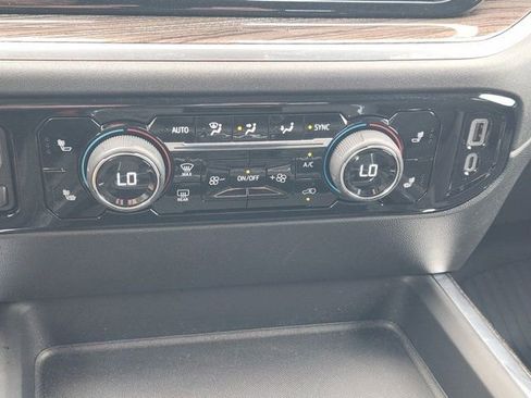 Used 2025 Chevrolet Silverado 2500 LT w/ Texas Edition image 21