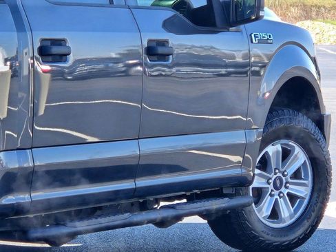 Used 2019 Ford F150 XLT w/ Equipment Group 301A Mid AWD/4WD image 14