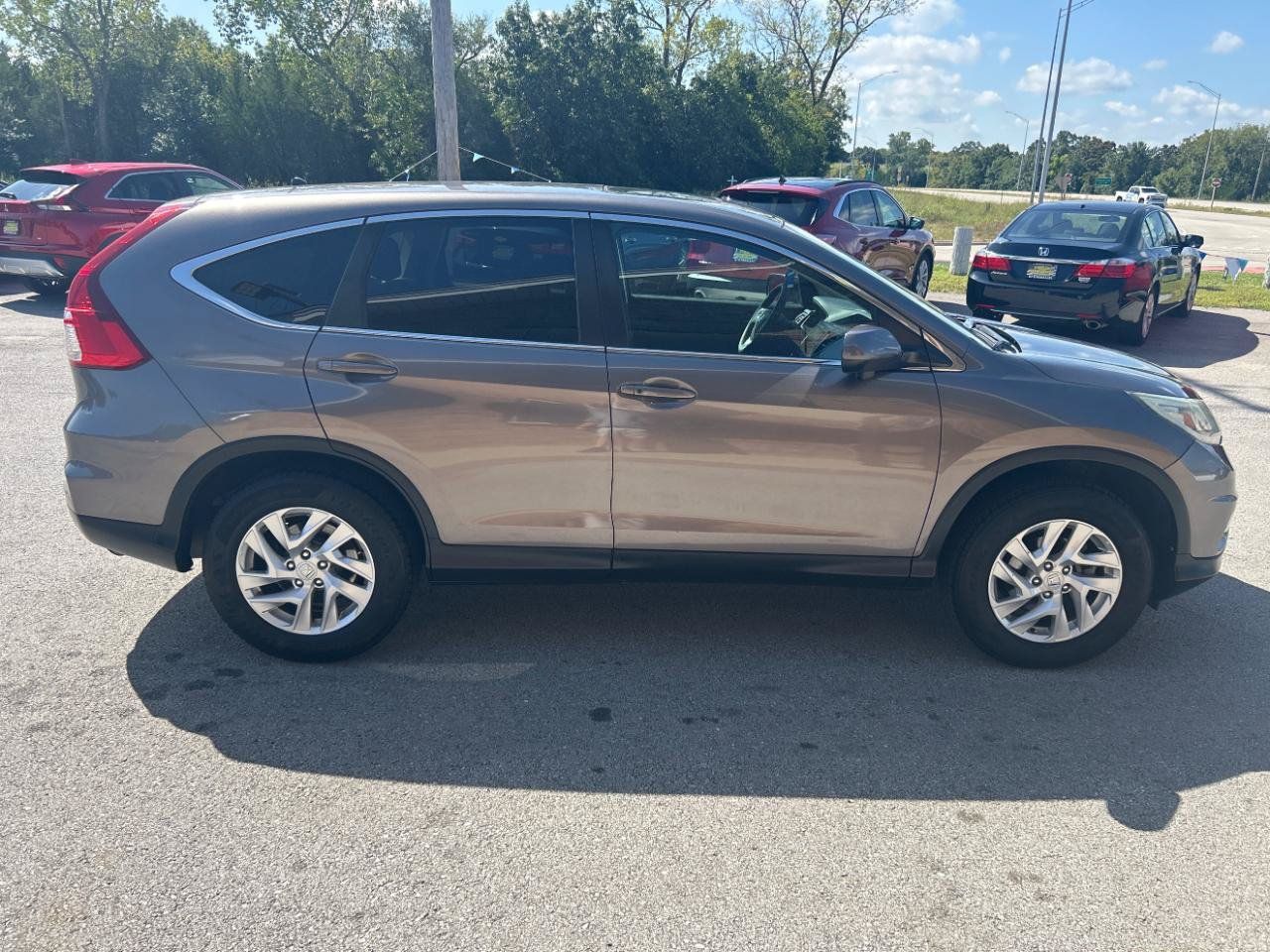 Used 2016 Honda CR-V EX image 4
