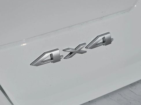 New 2025 Jeep Grand Cherokee Summit image 6