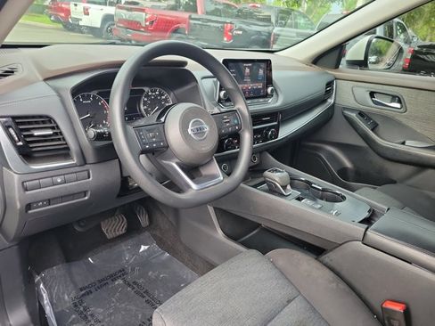 Used 2021 Nissan Rogue SV FWD image 17