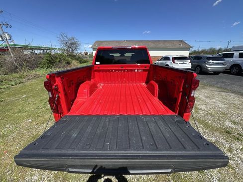 Used 2023 Chevrolet Silverado 1500 LT image 23