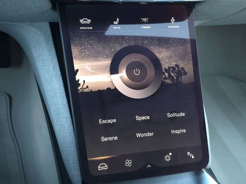 Used 2025 Lucid Air Pure image 36