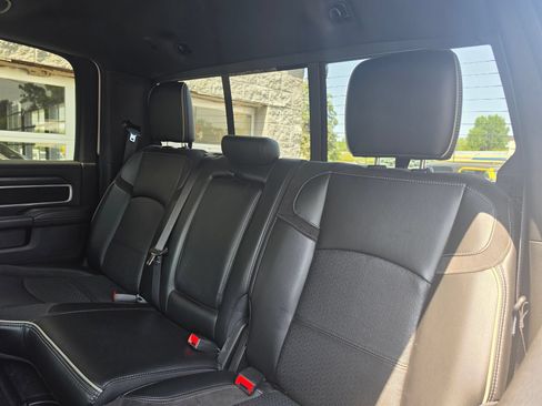 Used 2023 RAM 2500 Laramie AWD/4WD image 8