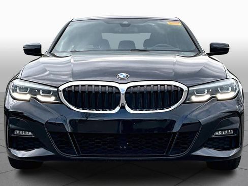 Used 2021 BMW 330i Sedan w/ M Sport Package image 4