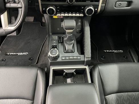 Used 2024 Toyota Tacoma Limited image 16