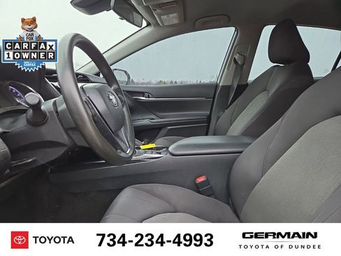 Used 2019 Toyota Camry LE image 13