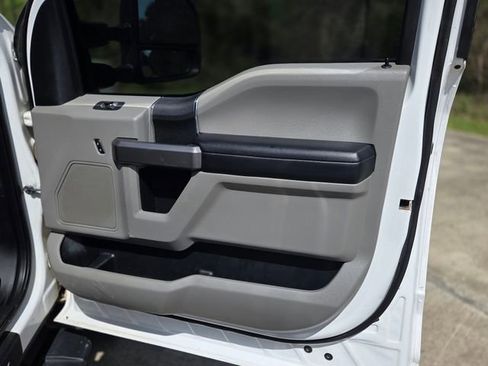 Used 2020 Ford F350 XLT image 14