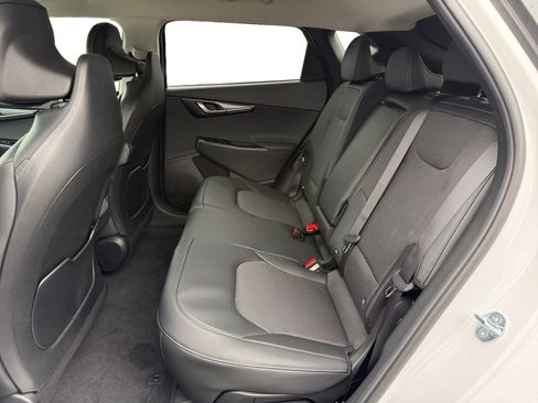 New 2025 Kia EV6 Light image 16