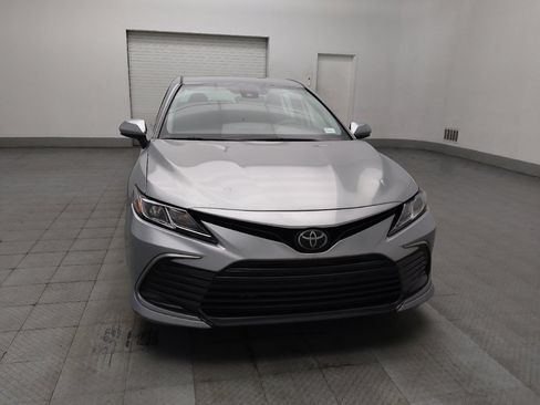 Used 2022 Toyota Camry LE FWD image 14