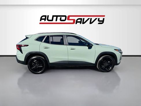 Used 2025 Chevrolet Trax ACTIV w/ Driver Confidence Package FWD image 8
