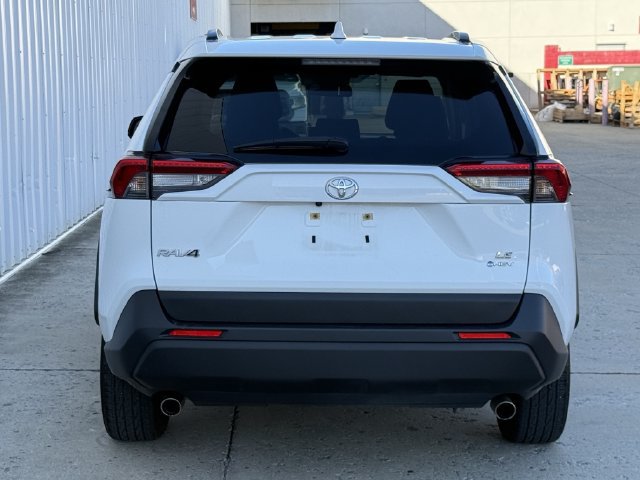 Certified 2025 Toyota RAV4 LE AWD/4WD image 6