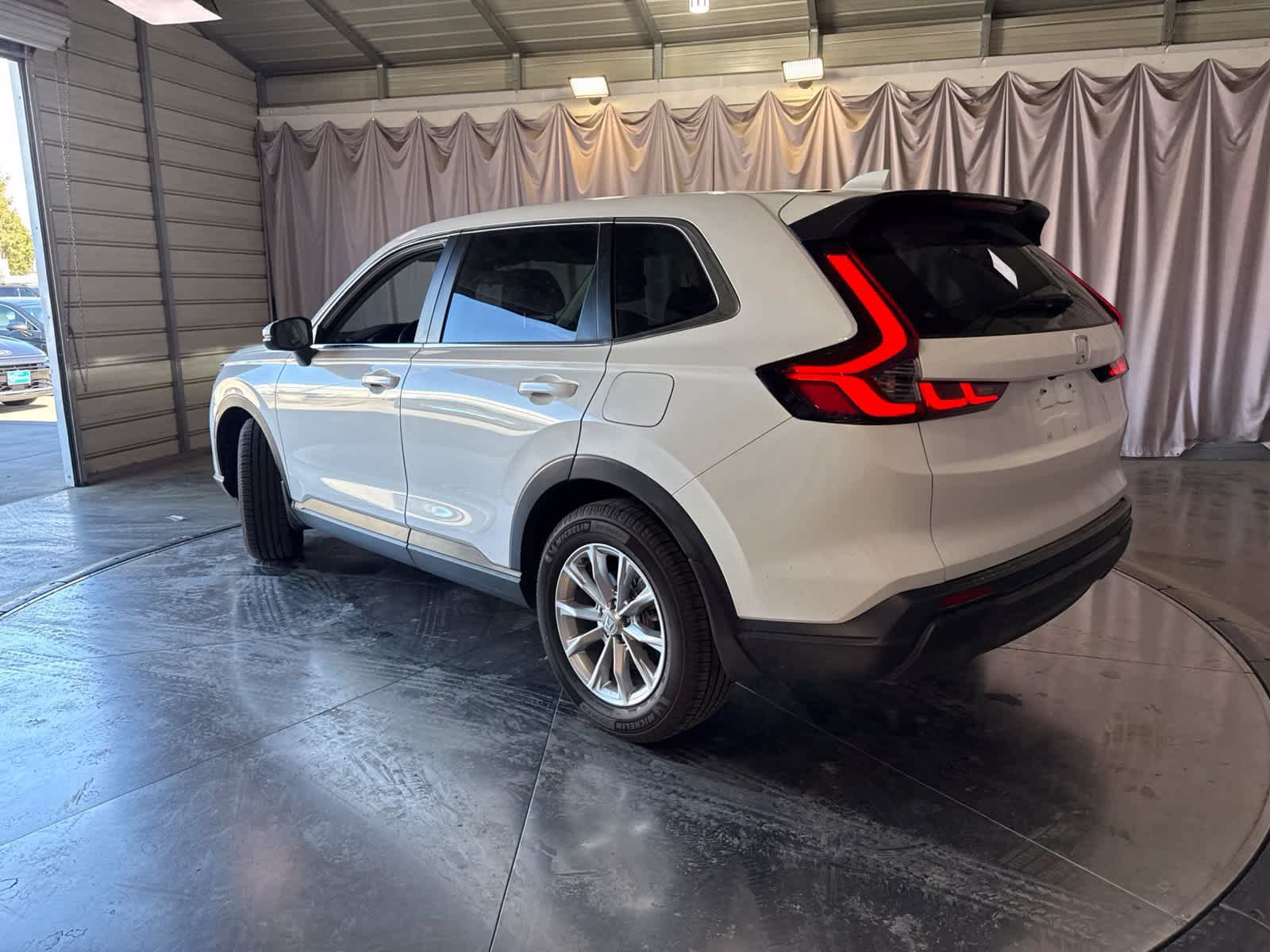 Used 2024 Honda CR-V EX image 7