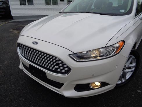 Used 2014 Ford Fusion SE w/ Equipment Group 202A image 18