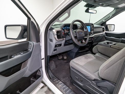 Used 2023 Ford F150 XLT w/ Trailer Tow Package image 13