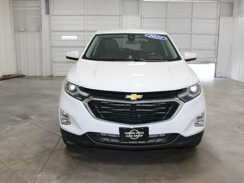 Used 2021 Chevrolet Equinox LT AWD/4WD image 3