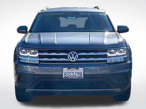 Used 2018 Volkswagen Atlas S image 2
