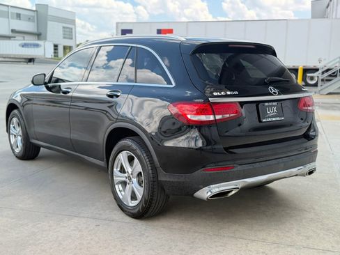 Used 2017 Mercedes-Benz GLC 300 w/ Premium 2 Package image 11