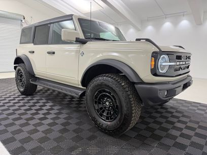 New 2026 Ford Bronco Outer Banks