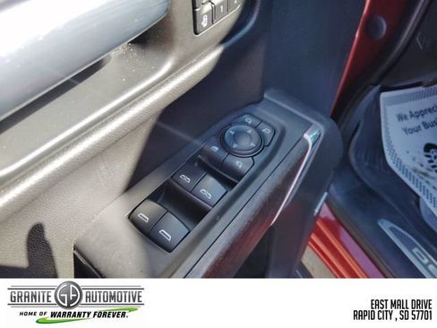 Used 2021 GMC Sierra 1500 Denali w/ Denali Ultimate Package AWD/4WD image 11