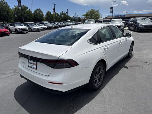 Certified 2023 Honda Accord EX image 6