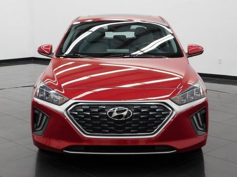 Used 2022 Hyundai Ioniq SEL image 3