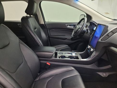 Used 2022 Ford Edge Titanium w/ Cargo Accessory Package AWD/4WD image 21