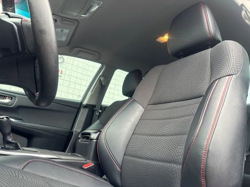 Used 2017 Toyota Camry SE FWD image 10