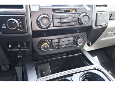 Used 2022 Ford F250 XLT image 21