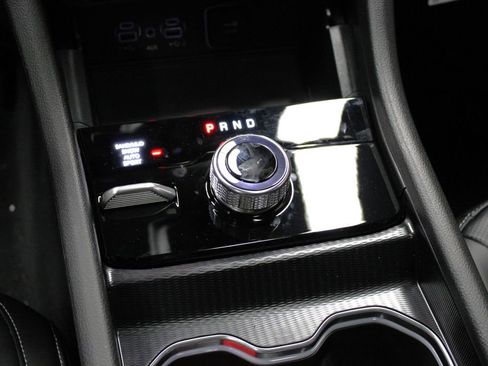 New 2025 Jeep Grand Cherokee Limited w/ Luxury Tech Group II image 22