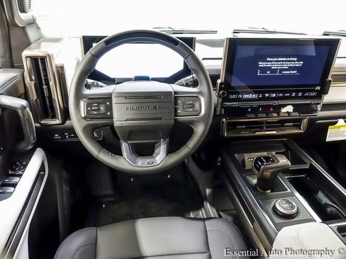 New 2025 GMC Hummer EV 3X w/ LPO, Cargo Utility Package image 11