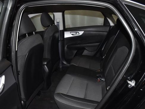 Used 2024 Kia Forte LXS image 27