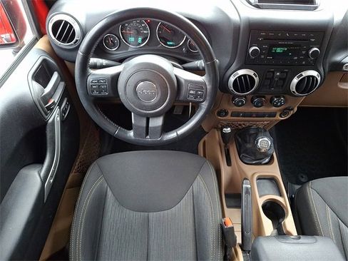 Used 2014 Jeep Wrangler Unlimited Sahara w/ Dual Top Group image 16