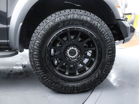 Used 2023 Ford F150 Raptor w/ Raptor Carbon Fiber Package AWD/4WD image 34