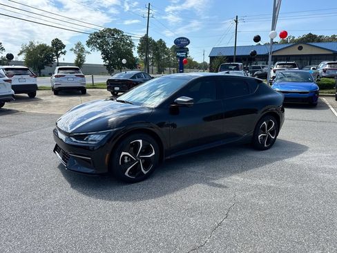 New 2024 Kia EV6 GT-Line w/ GT-Line White Seat Package AWD/4WD image 7