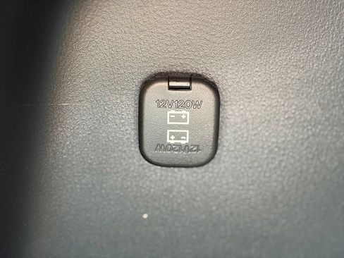 Used 2025 MAZDA CX-50 AWD 2.5 Hybrid w/ Premium Pkg image 15