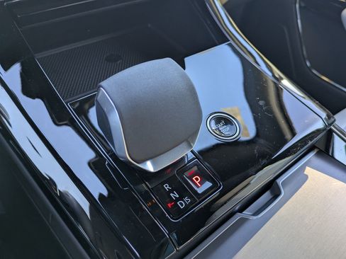 New 2026 Land Rover Range Rover Sport SE image 14