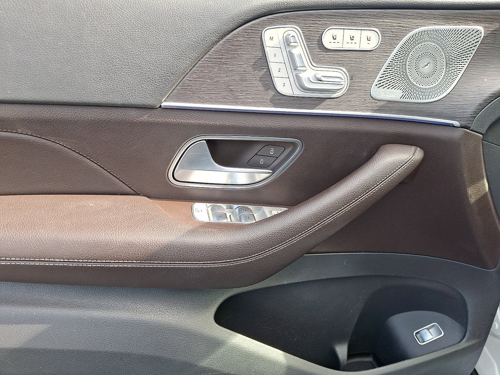 Used 2020 Mercedes-Benz GLE 350 4MATIC image 13
