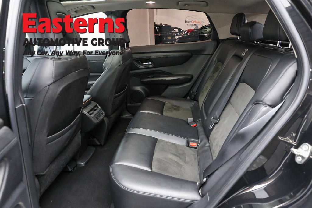 Used 2023 Nissan Ariya FWD image 26
