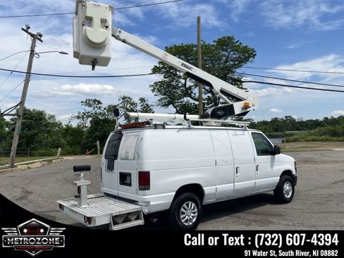 Used 2012 Ford E-350 and Econoline 350 Super Duty w/ PWR Group RWD image 6
