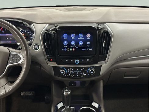 Certified 2020 Chevrolet Traverse LT image 36