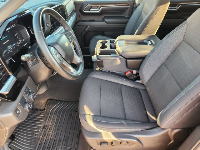 Used 2023 Chevrolet Silverado 1500 LT RWD image 13