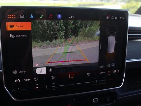 New 2025 Volkswagen ID. Buzz Pro S image 23