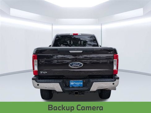 Used 2019 Ford F350 Lariat w/ Lariat Value Package AWD/4WD image 5