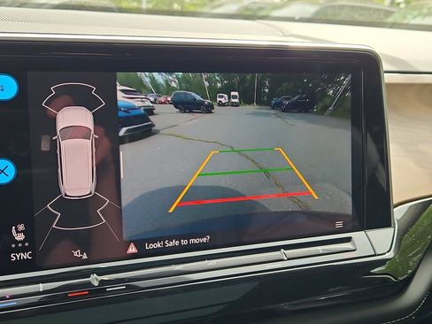 New 2026 Volkswagen Atlas SE AWD/4WD image 9